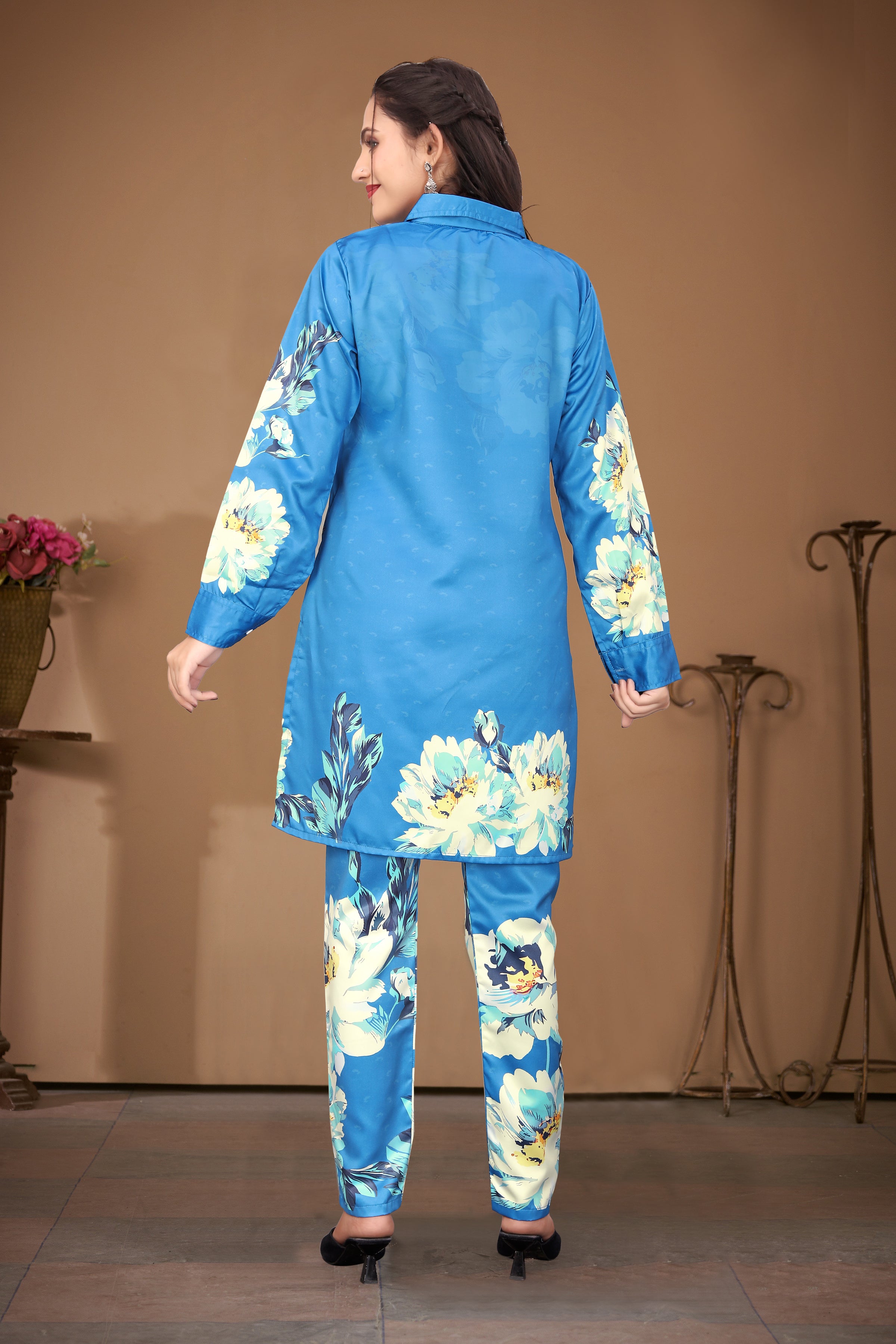 Stylish Co-ord Set for Women – Trendy Summer Travel Outfit | Lightweight 2 Piece for Holiday Look